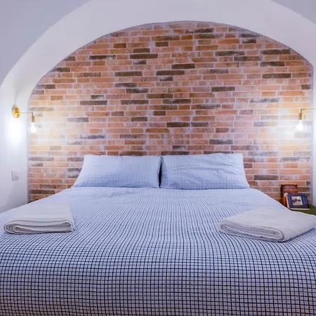 Conte Di Puglia * Bari