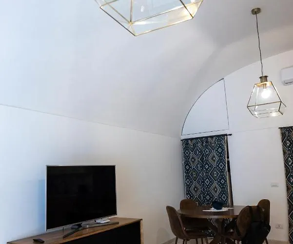 アパート Conte Di Puglia バーリ